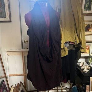 Cynthia Ashby nwt Sleeveless Drape Dress burgundy tunic